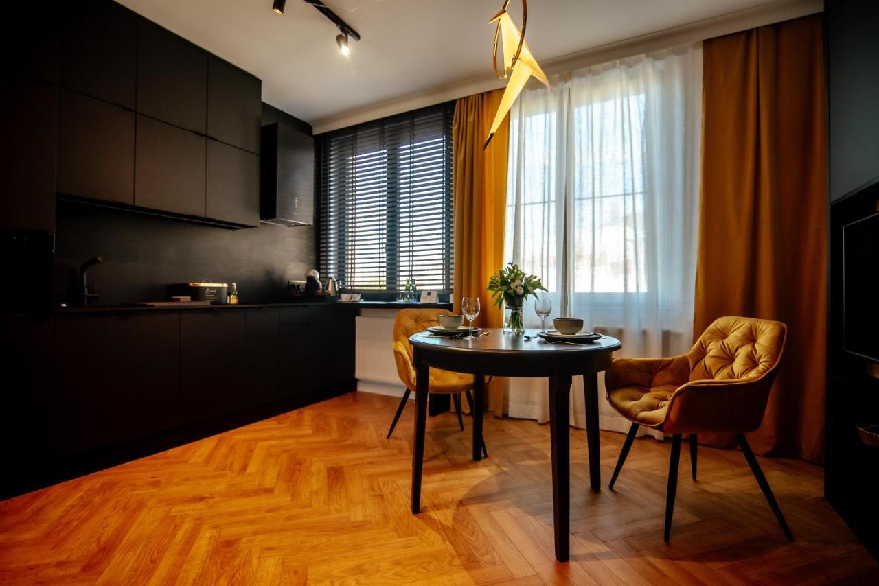 Apartamenty Stare Miasto Zamosc, Prywatny Parking, Winda Ngoại thất bức ảnh